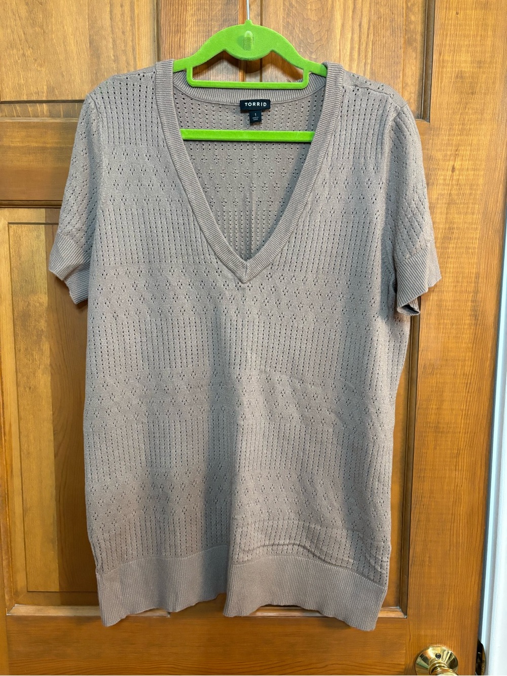 Torrid size 1 short sleeve knitted light brown/ sable colored top EUC